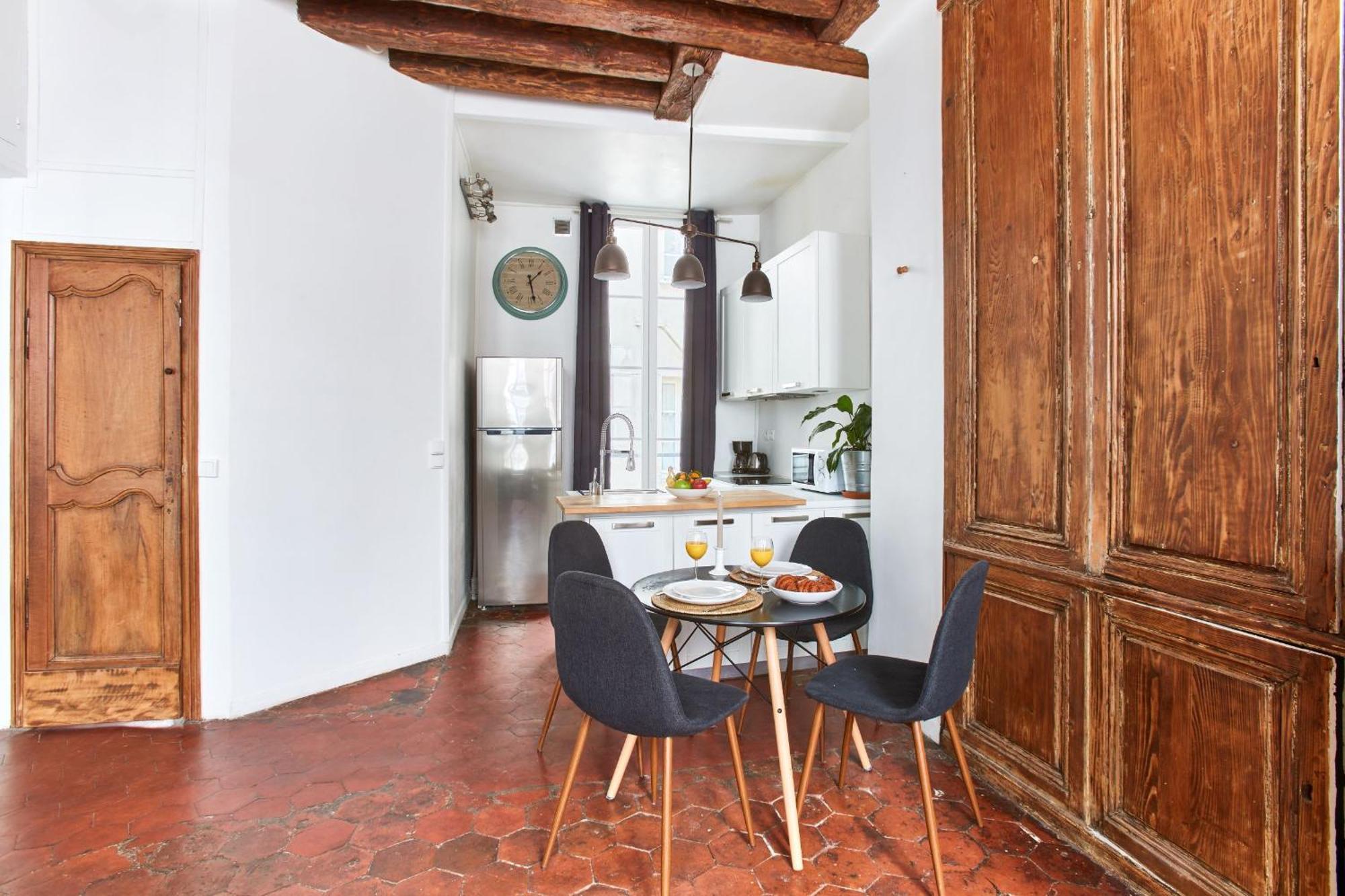Heart Of & Montorgueil - 1br - Cityapartmentstay Parijs